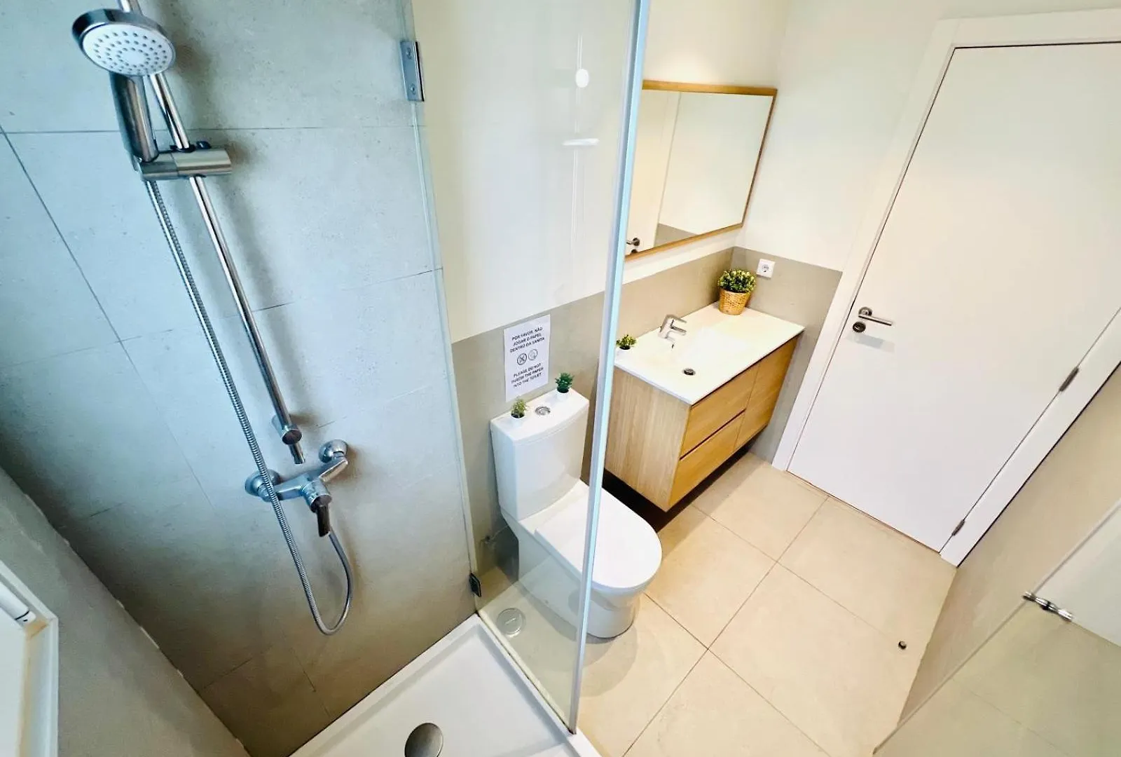 Guest house Lisbon Crespo House II Fantastic City Rooms F Portugal